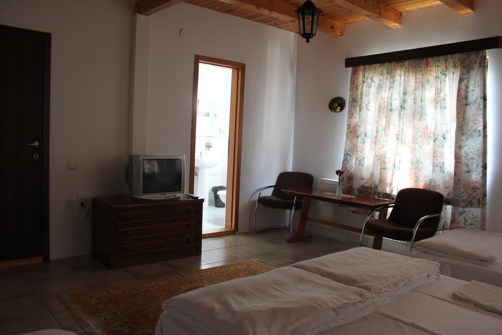 Casa Altius Felix Apartment ไบเลเฟลิกซ์ ภายนอก รูปภาพ
